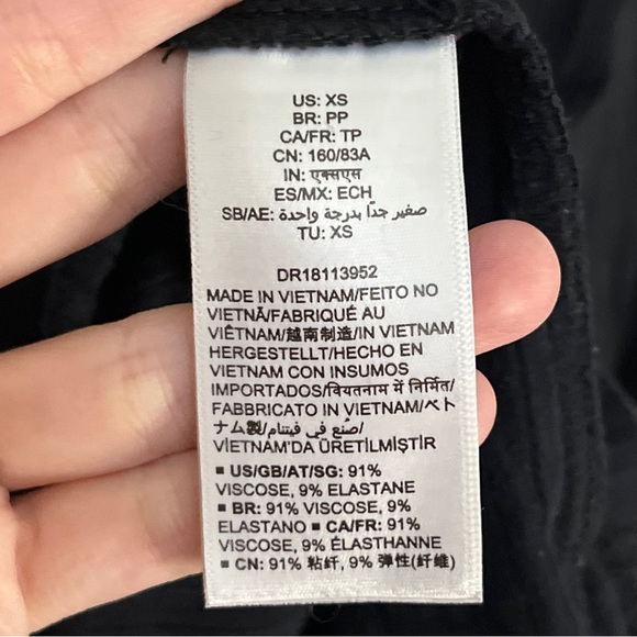 Daily Ritual Black Blouse Ribbed Balloon Bishop Sleeve Flowy Knit Modest Sz XS - Picture 8 of 10